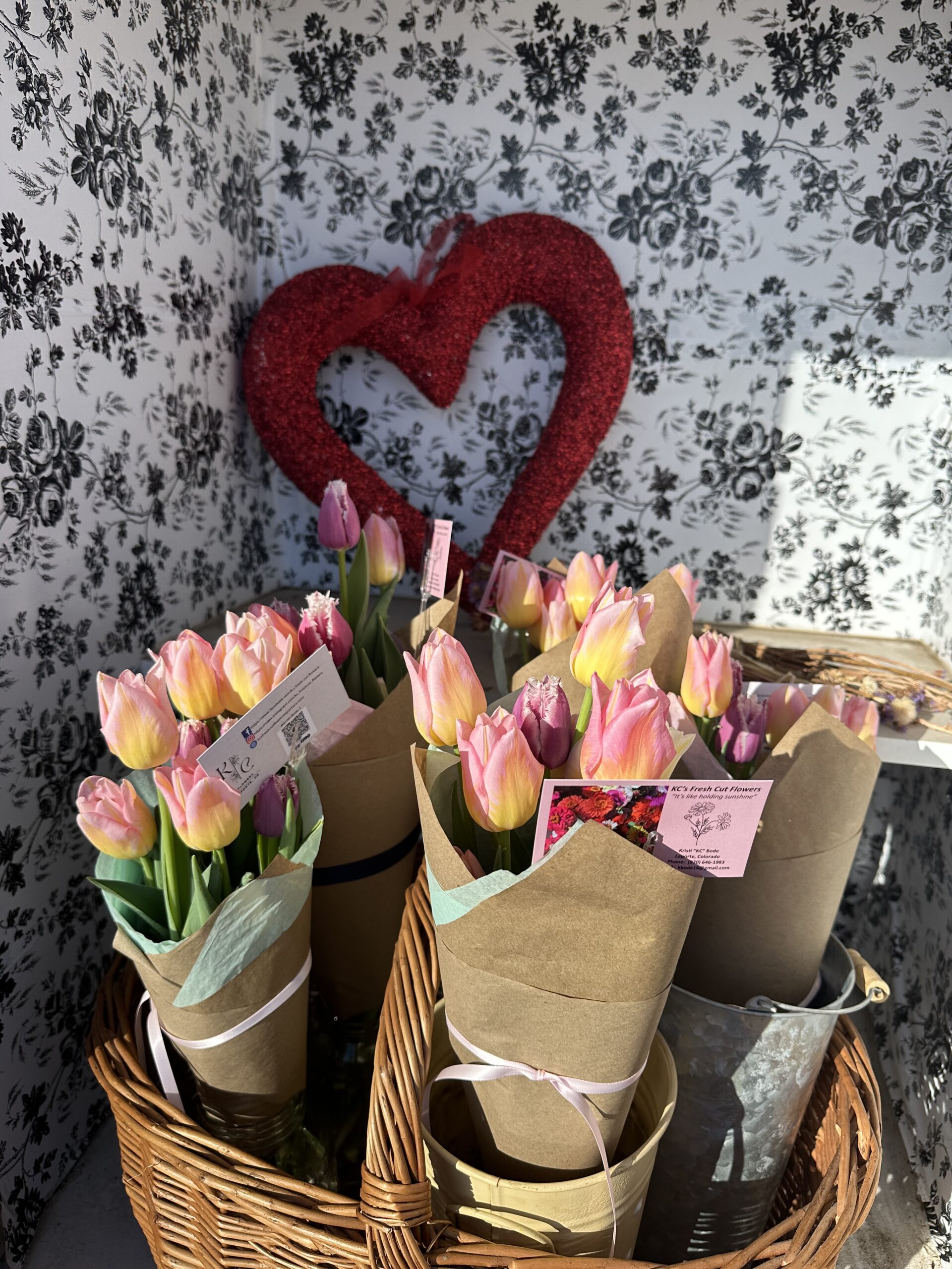 4 Week Tulip Delivery Fee (Add this to your subscription order)